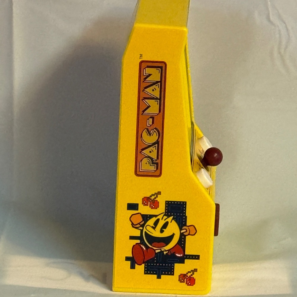 Vintage Pac-Man Handheld Mini Arcade Game Electronic Toy Basic Fun Works - Picture 4 of 6